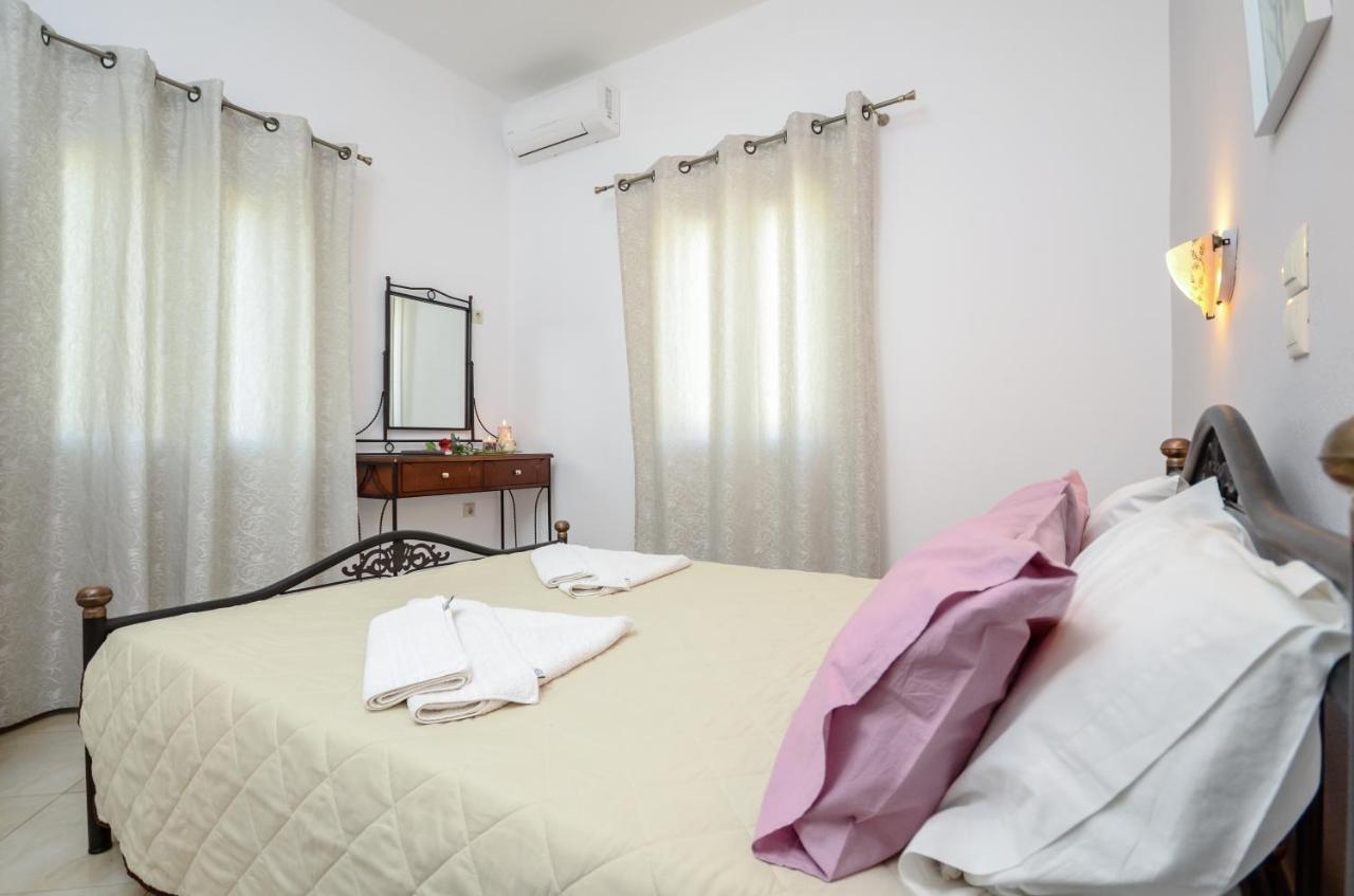 Gaitani Apartments Plaka Naxos Mikri Vigla Exteriör bild